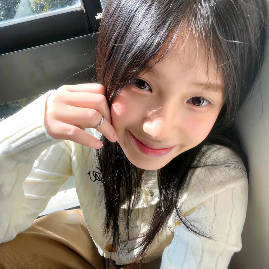 河畔的朔子